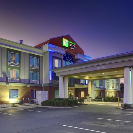 Holiday Inn Express Hotel&Suites Emporia Exterior foto